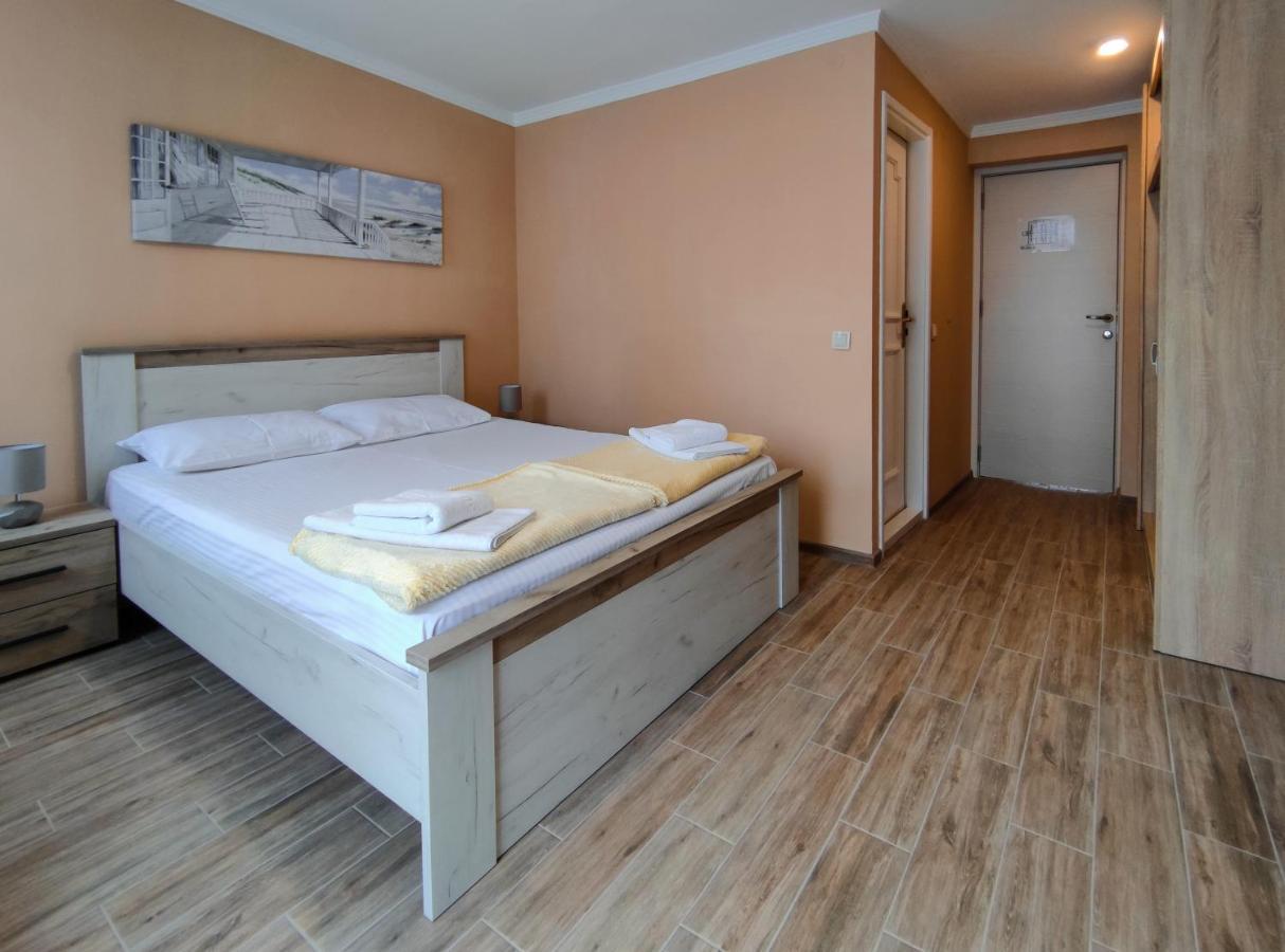 Hotel Marina OASA Grocka Buitenkant foto