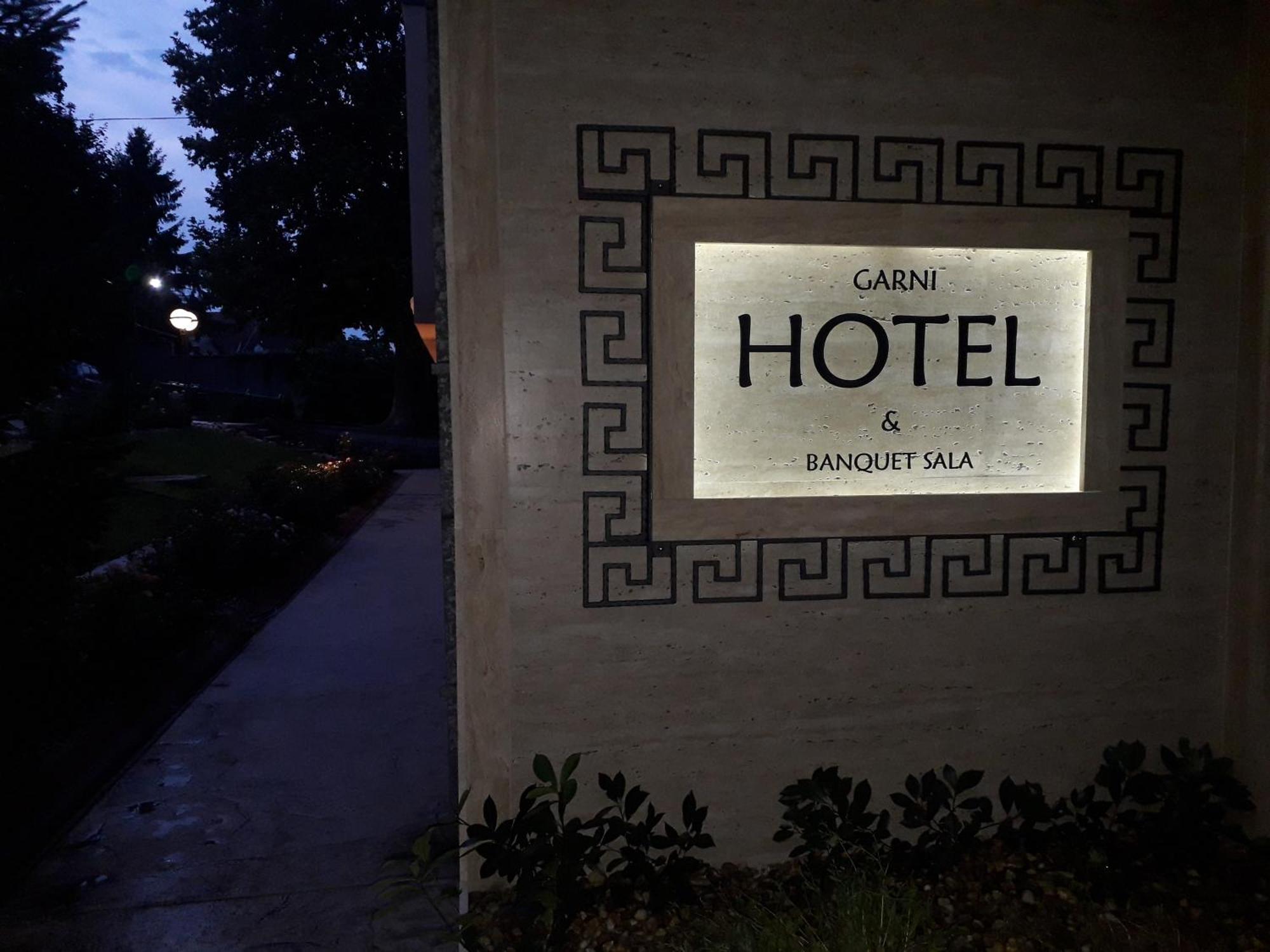 Hotel Marina OASA Grocka Buitenkant foto